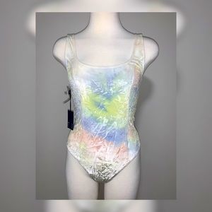 Aritzia Wilfred Free Halsey Soft Rainbow Tie Dye